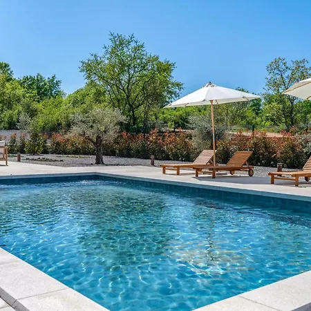 Nareo Collection With Private Pool Labin (Istria)