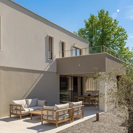 Nareo Collection With Private Pool *