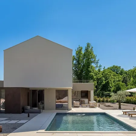 Nareo Collection With Private Pool *