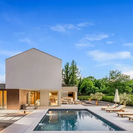 Nareo Collection With Private Pool Willa *