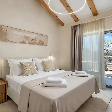 Nareo Collection With Private Pool Villa *
