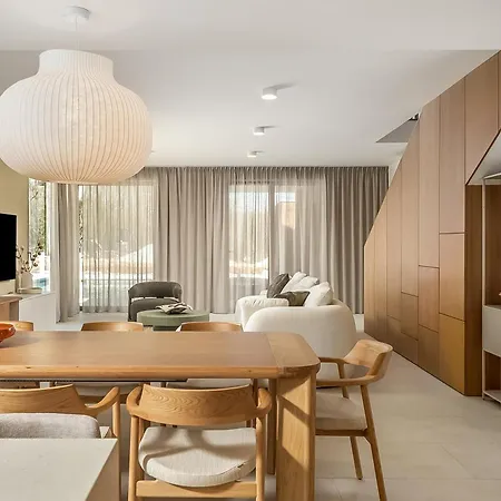 Nareo Collection With Private Pool Villa