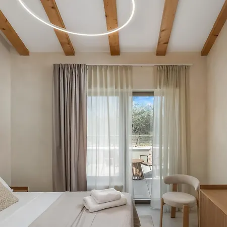 Nareo Collection With Private Pool Willa *